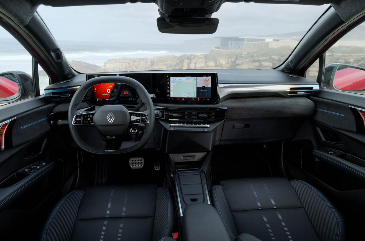 Renault Clio 2025 review 011